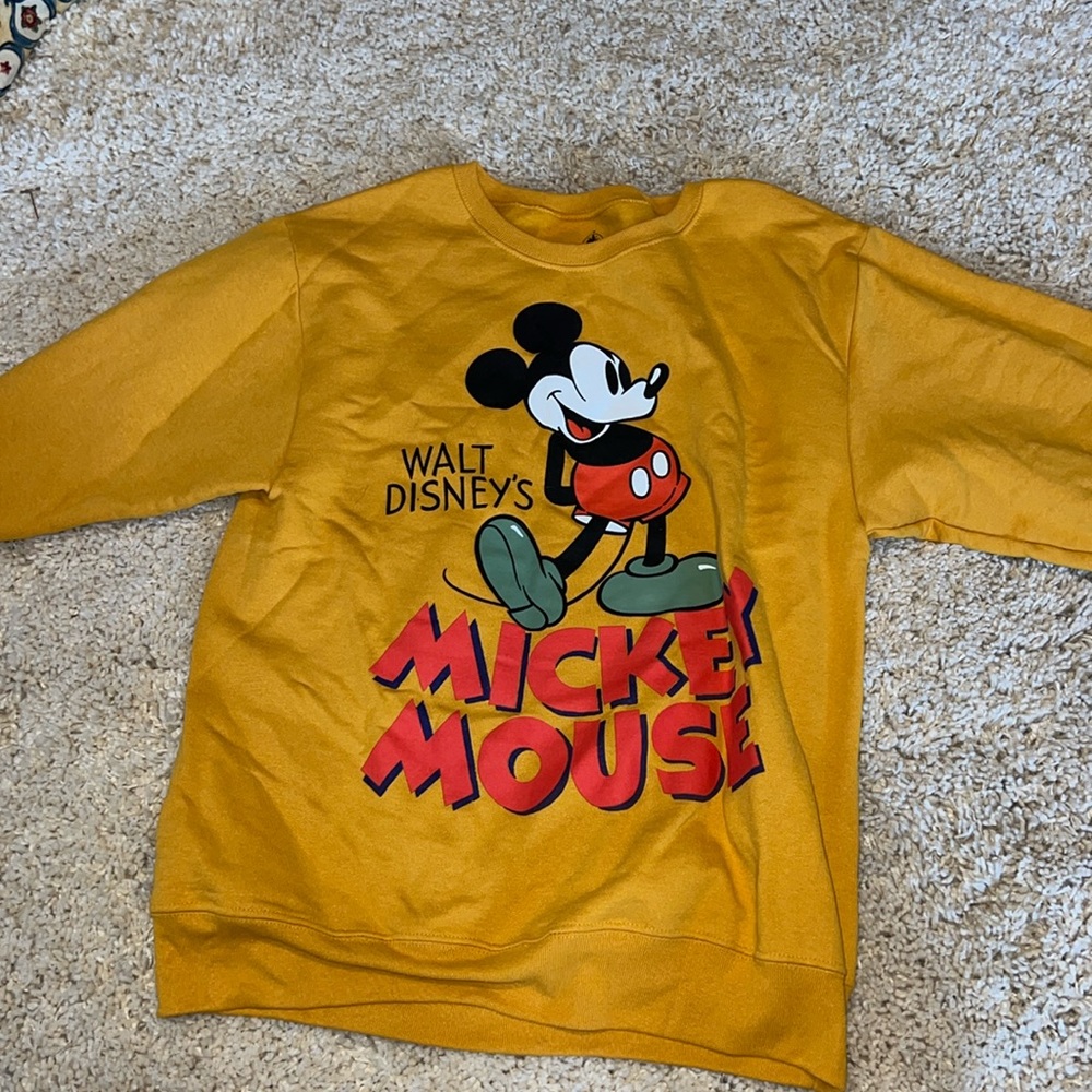 Disney Mickey Mouse crewneck sweatshirt